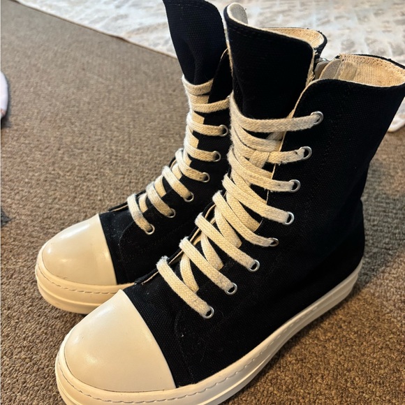 Rick Owens DRKSHDW Sneakers - Picture 2 of 8